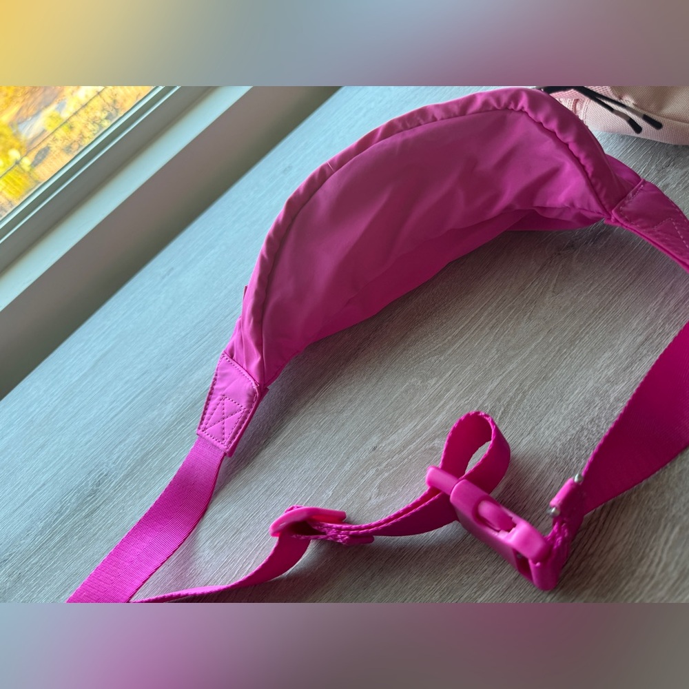Fabletics Modular Fanny Pack - Picture 3 of 3
